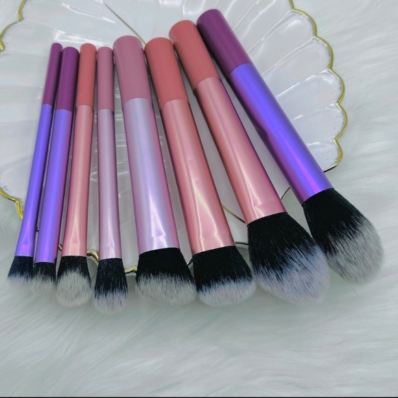 Makeup Sponge and Brush Set with Pink Heart Cosmetic or Travel Bag - Picture 5 of 11